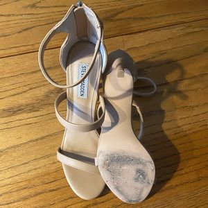 Steve Madden nude heels
